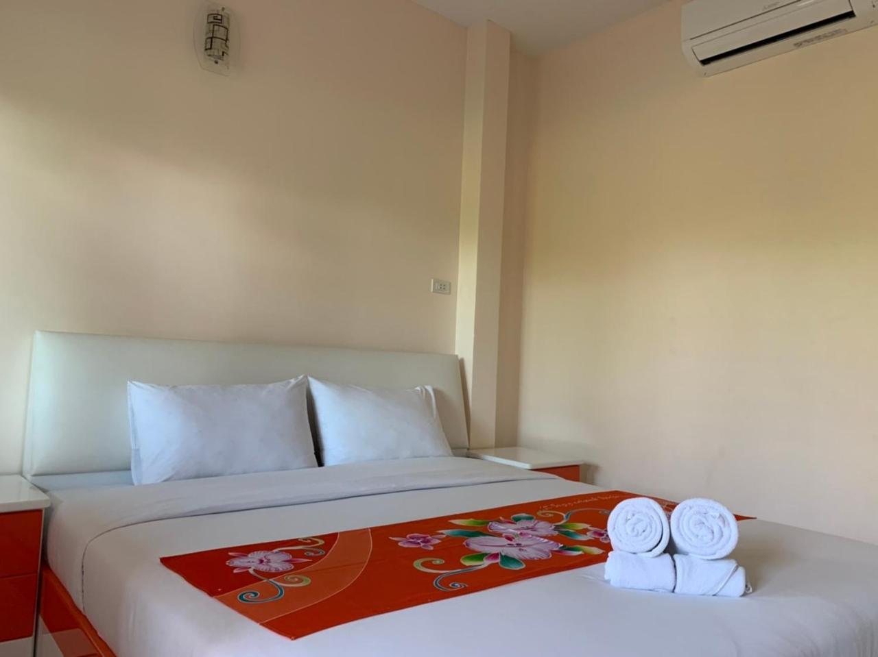 Aranya Resort Чумпхон Экстерьер фото
